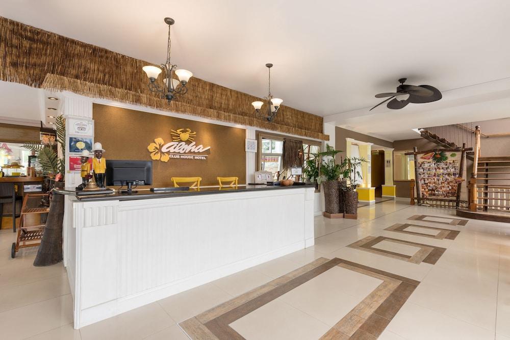 Club House Hotel Вила Карлос Пас Екстериор снимка
