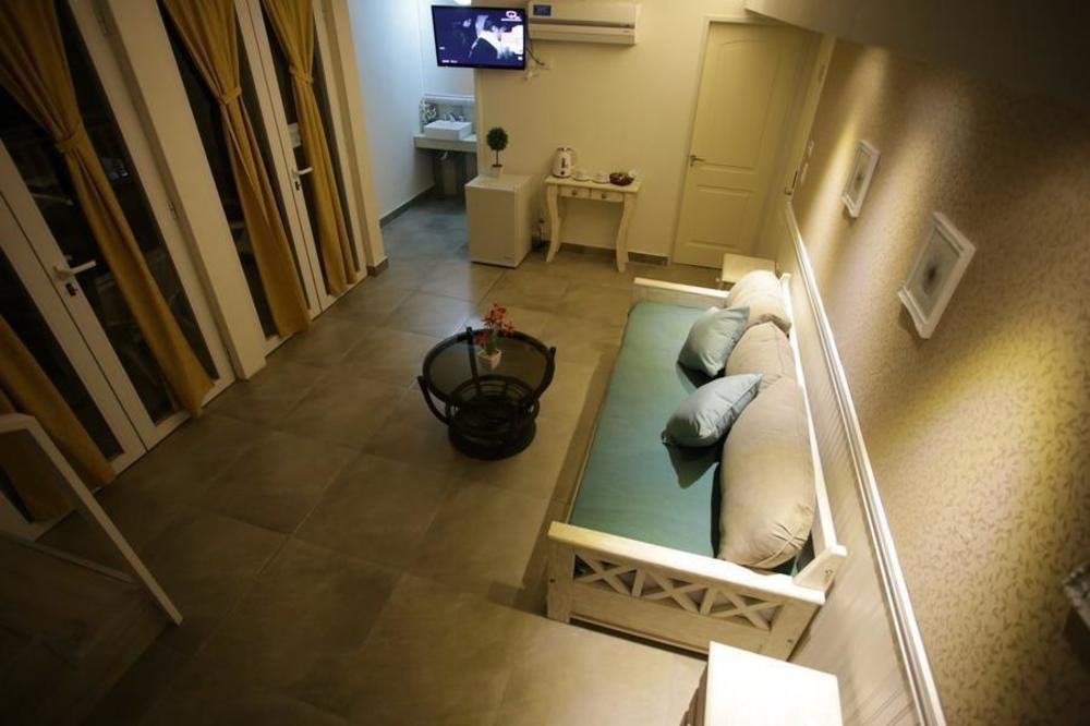 Club House Hotel Вила Карлос Пас Екстериор снимка