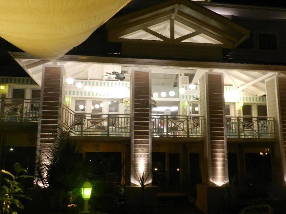 Club House Hotel Вила Карлос Пас Екстериор снимка