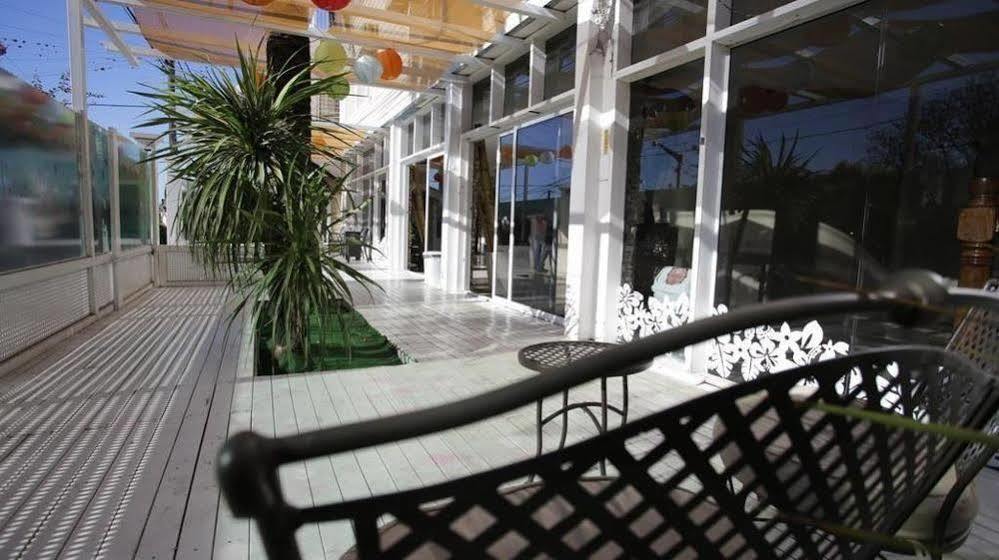 Club House Hotel Вила Карлос Пас Екстериор снимка